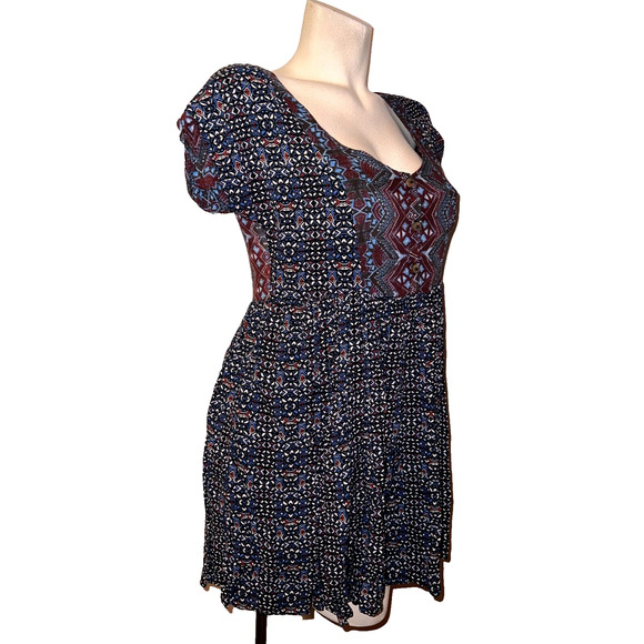 FREE PEOPLE Size XS Blue Burgundy Geo-Print Open Back SS Tunic Mini Dress BOHO - Picture 3 of 7